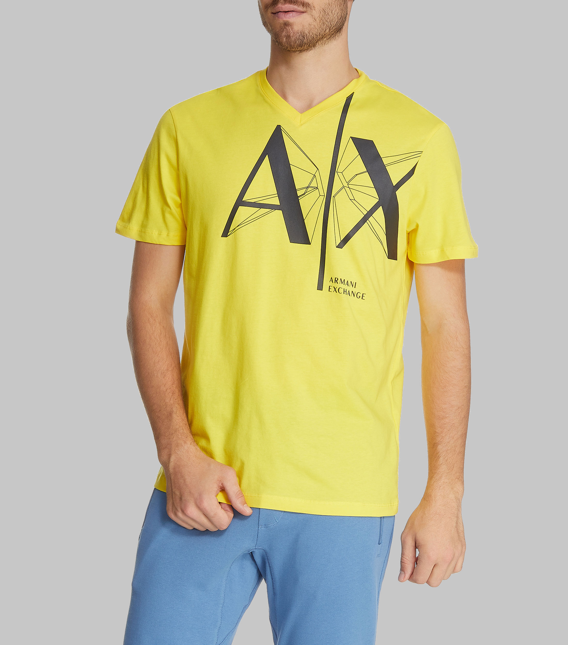 Armani Exchange Playera de cuello V y manga corta estampada Hombre El Palacio de Hierro